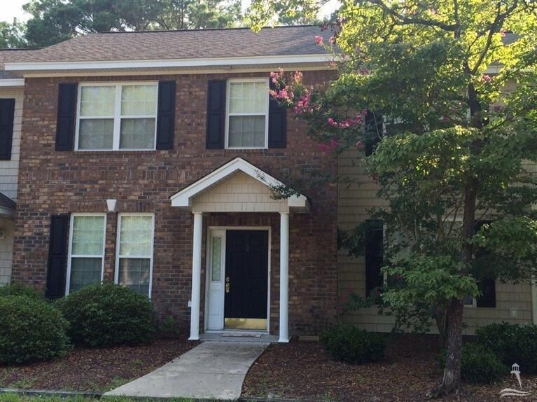 1003 Charlotte Ave, Calabash, NC 28467 Townhome Rentals in Calabash