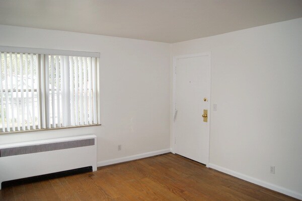 Foto del edificio - 4022 Paxton Ave