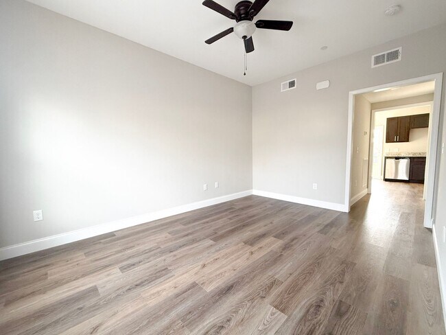 Foto del edificio - 107 Westfield Ct