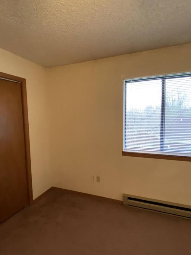 Building Photo - 2 bedroom in Billings MT 59101