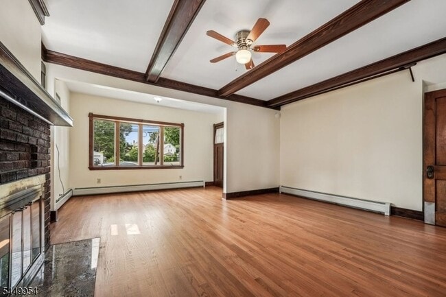Building Photo - 21 Broughton Ave