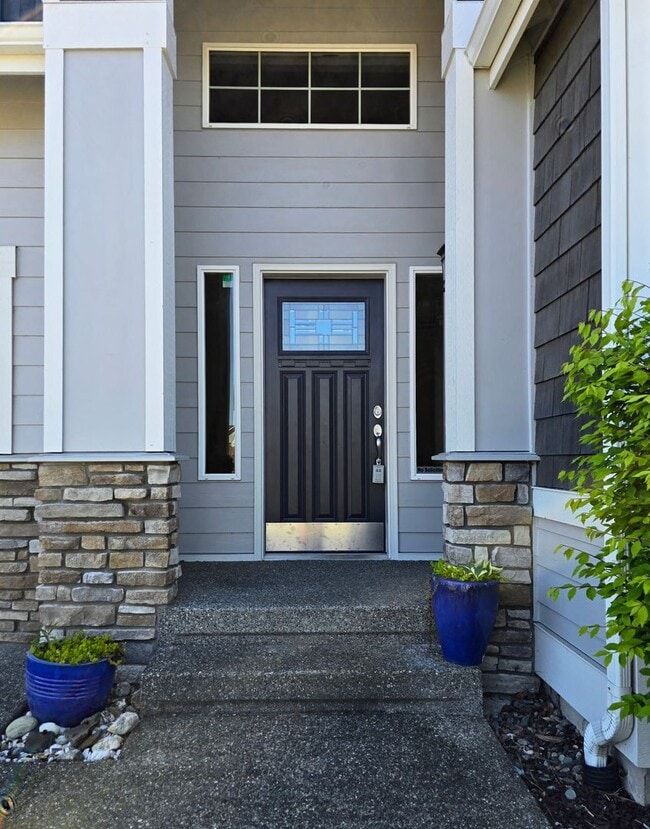 Building Photo - 4 Bedroom Home in Marysville Available Now
