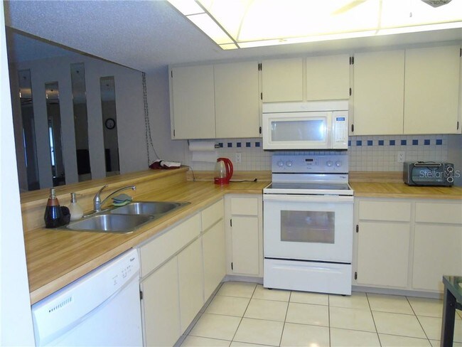 Foto del edificio - 3600 Bal Harbor Blvd