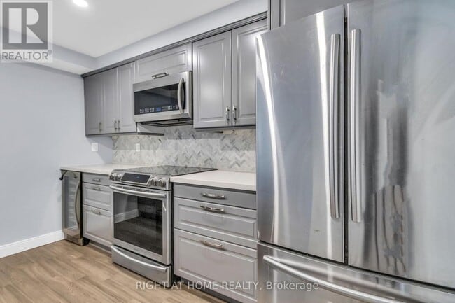 Building Photo - 356 McRae Dr