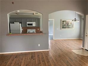 Building Photo - 5 Dogwood Dr