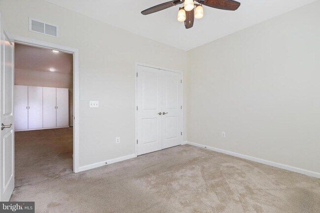 Building Photo - 13921 Hollow Wind Way