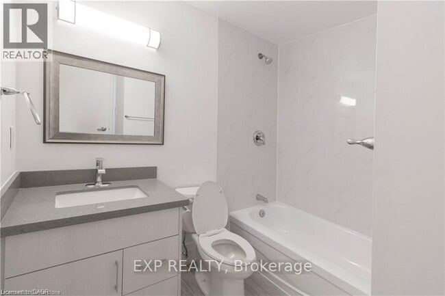 Building Photo - 4422 Huron St