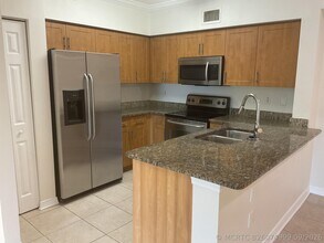 Building Photo - 6505 Emerald Dunes Dr