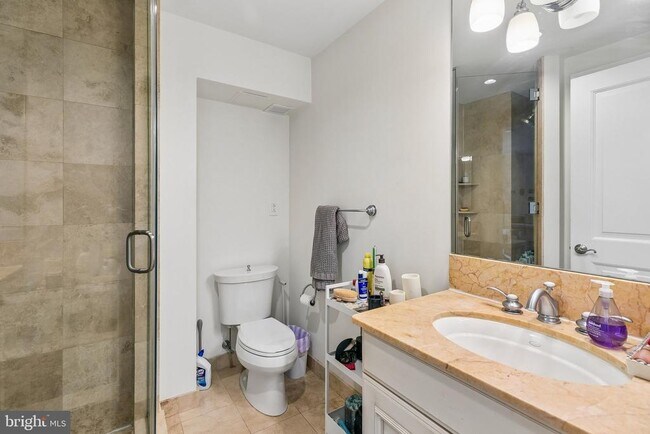 Foto del edificio - 1701 Locust St