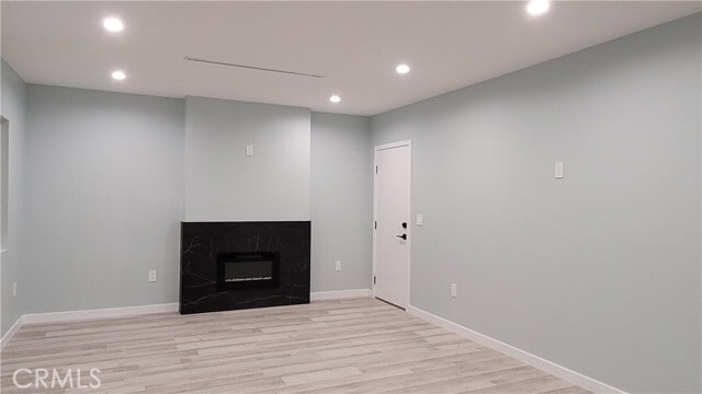 Building Photo - 545 Ivy St