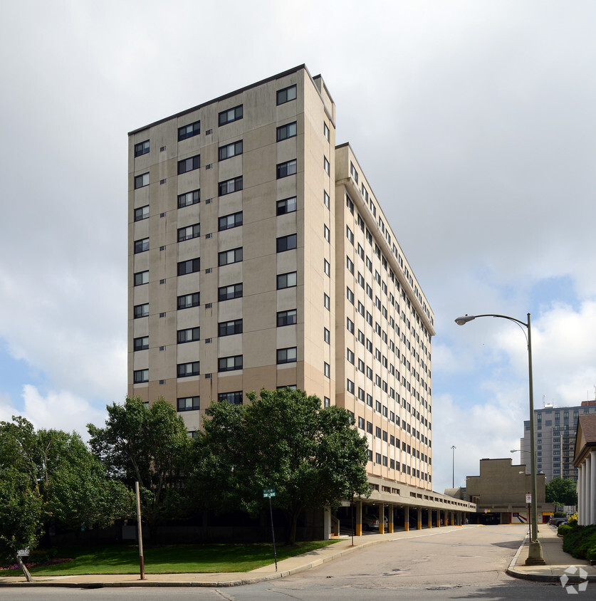 Foto del edificio - Melville Towers