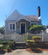 Building Photo - 7807 Linden Ave N