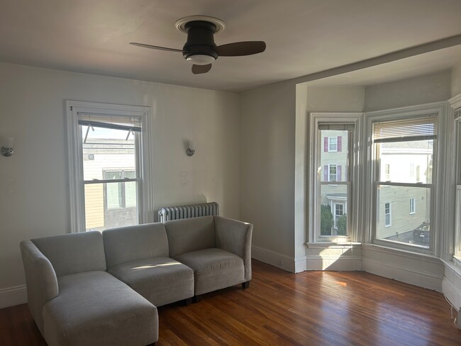 Foto del edificio - 23 Amherst St