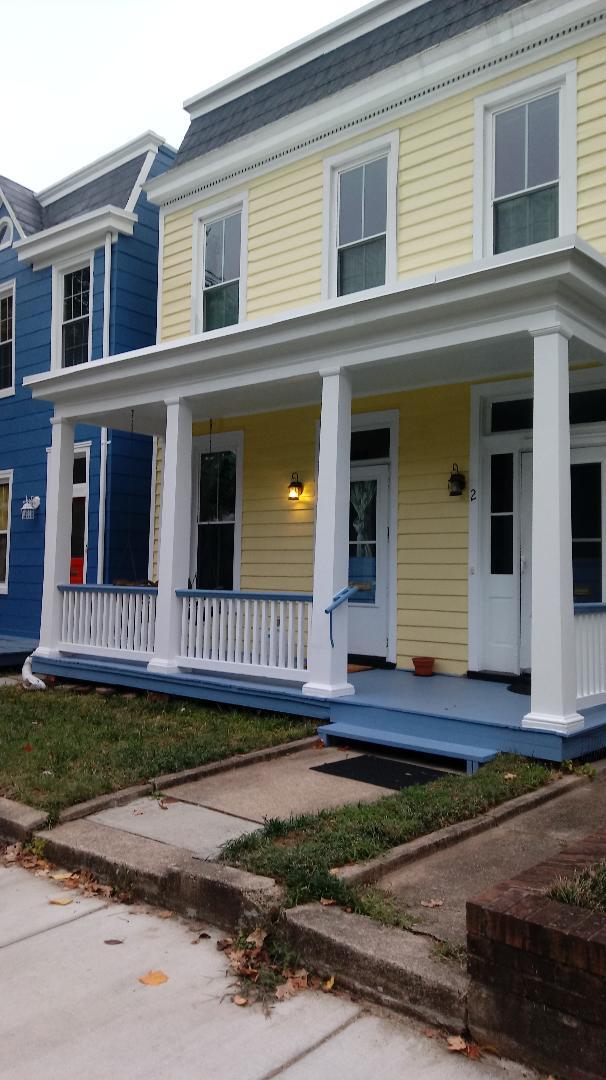 Foto del edificio - 3205 Parkwood Ave