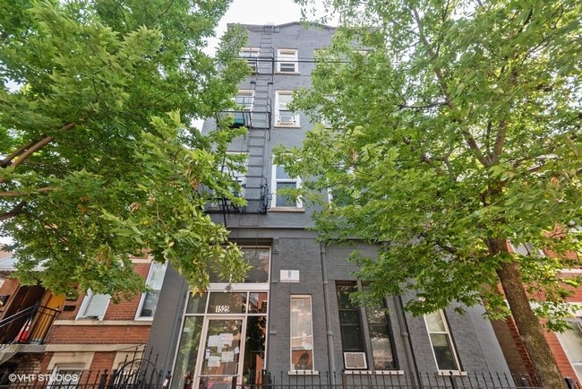 Building Photo - 1525 W 17th St