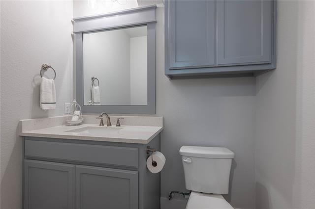 Foto del edificio - 9612 Sullivan Ln
