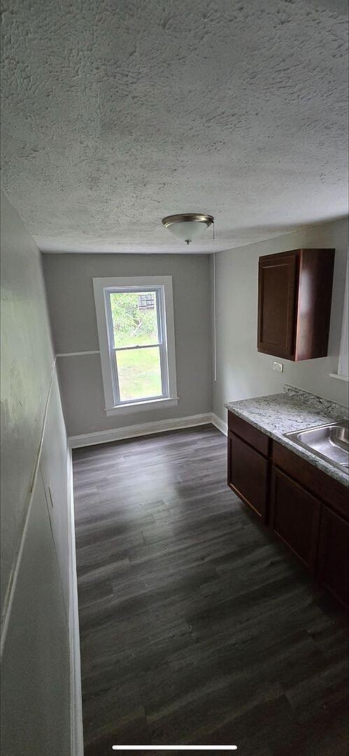 Foto del edificio - 875 E 144th St