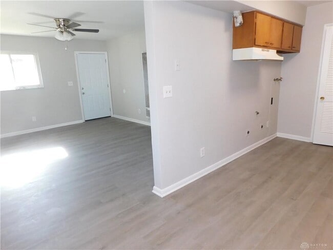 Building Photo - 1433 Rosemont Blvd