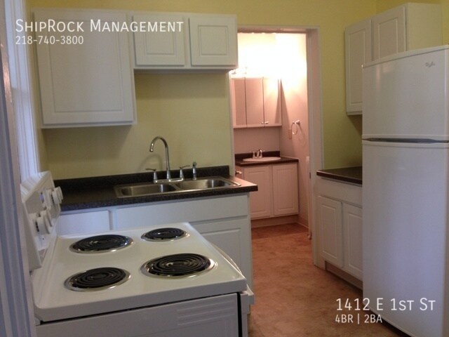 Foto del edificio - 1412 E 1st St