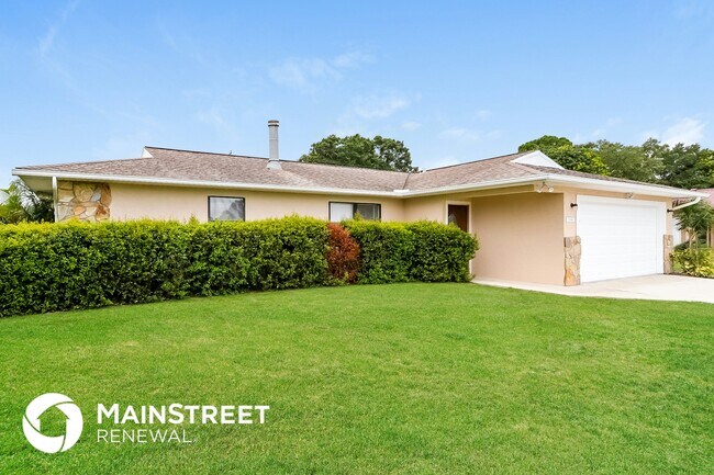 Building Photo - 350 NE Genesee Ave