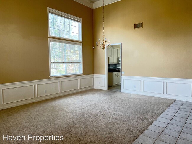 Building Photo - 5 br, 3 bath House - 9307 Swan Lake Drive