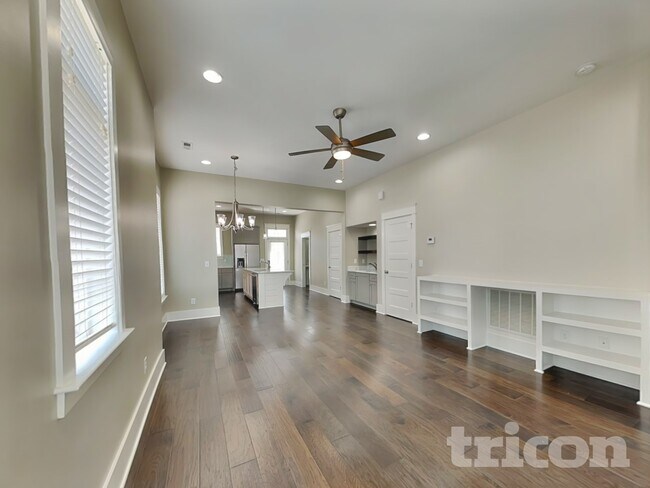 Foto del edificio - 6817 Charlotte Pike