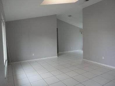 Foto del edificio - 3825 SW Koba St