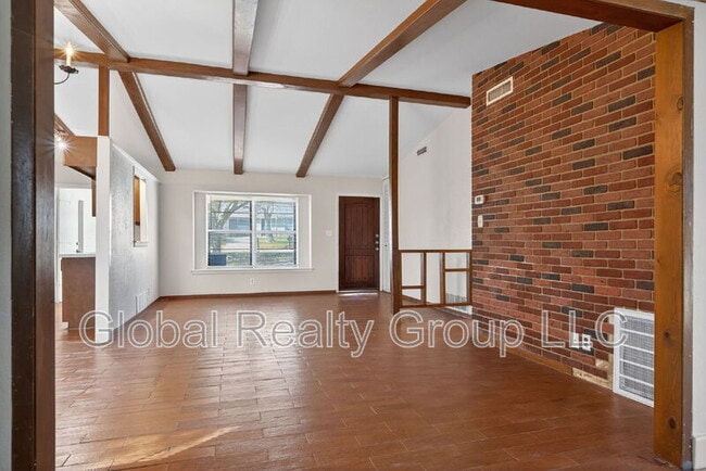 Building Photo - 4022 Ramsgate St