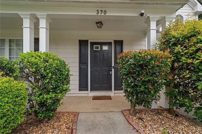 Foto del edificio - 370 Manor Glen Dr