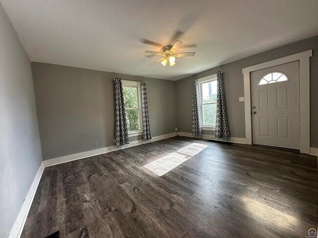 Foto del edificio - 3839 SW Sena Dr