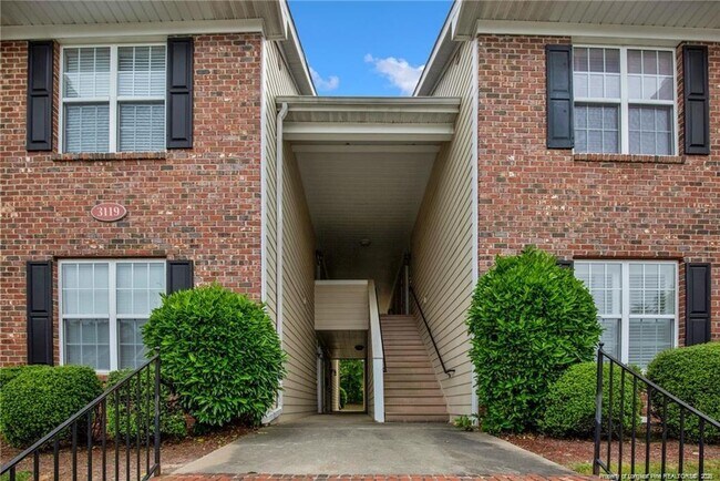 Foto del edificio - 3119 Wisteria Ln