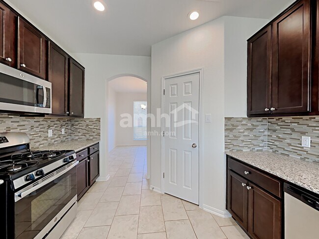 Foto del edificio - 16706 E Whimbrel Cir