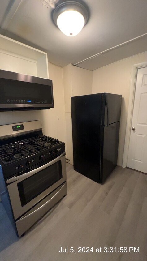 Foto principal - 328 Stewart St