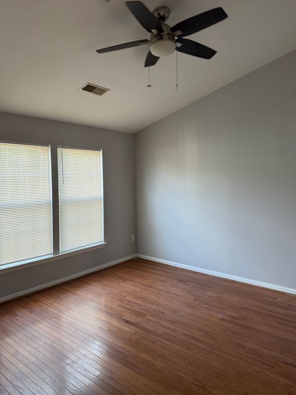 Foto del edificio - 1503 Town View Ct
