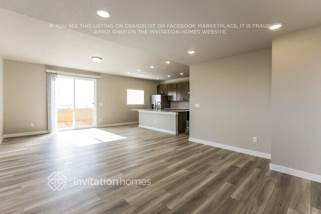 Building Photo - 13633 Arriba Dr