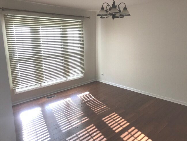 Foto del edificio - 1120 Fieldstone Ln