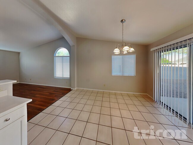 Foto del edificio - 3644 W Melinda Ln