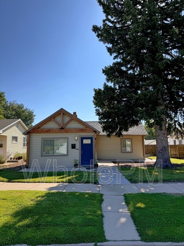 Foto del edificio - 4720 Elm Ct