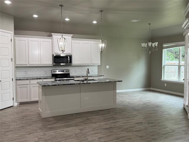 Building Photo - 612 Sovereign Dr