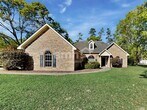Foto principal - 104 Jamestown Dr