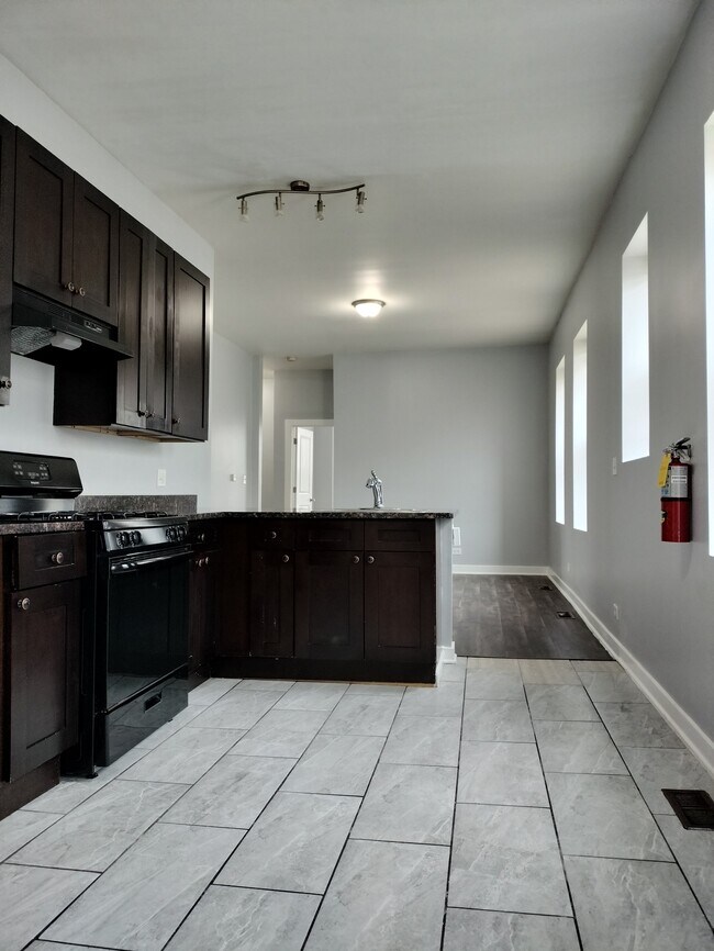 Foto del edificio - 6501 S Justine St