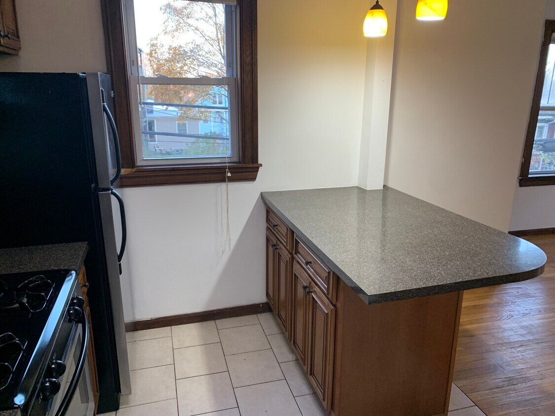 Foto principal - 83 Sheridan St