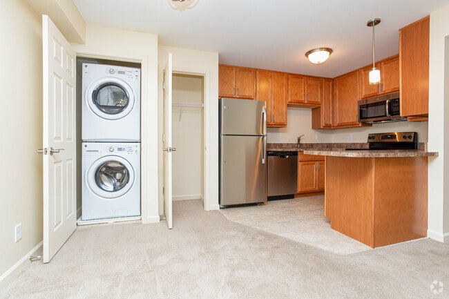 1BR, 1BA - 640 SF - Kitchen & Laundry - Markwell Village