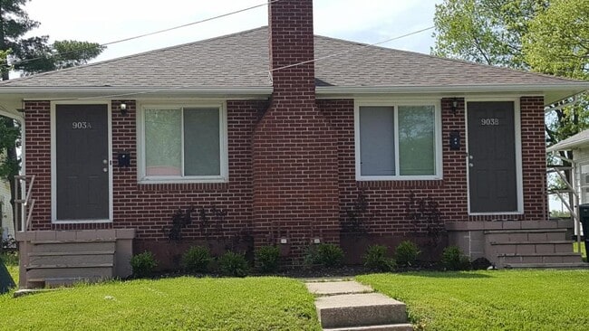 Building Photo - 903 Nichols St