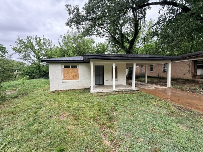Building Photo - 540 Harahan Rd
