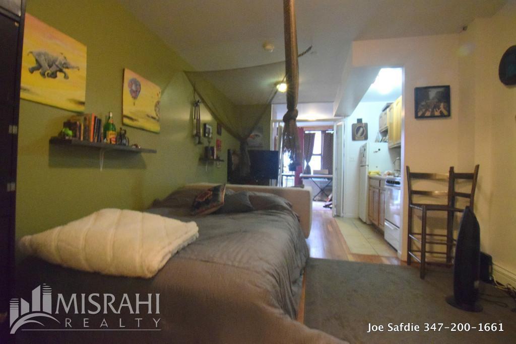 Primary Photo - 152 Orchard St