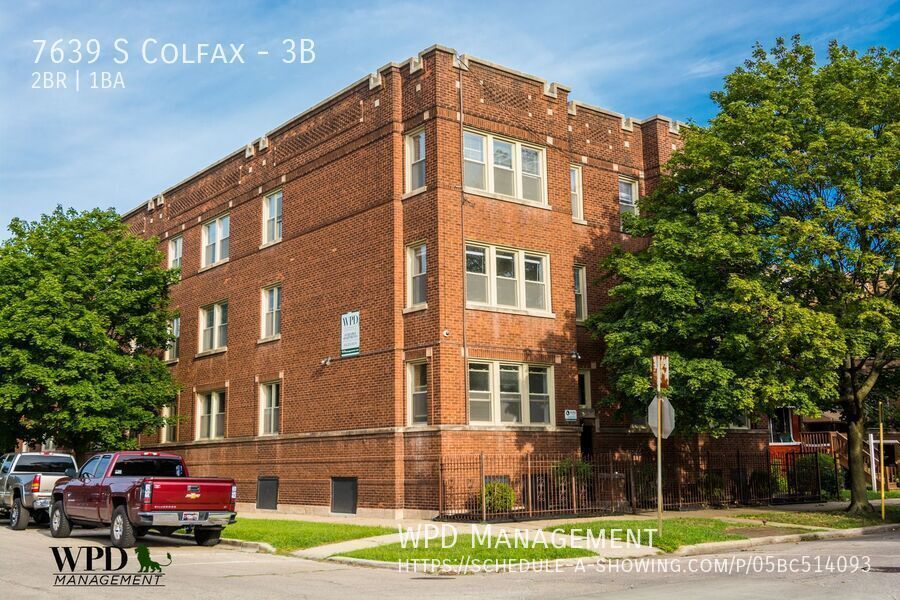 Foto principal - 7639 S Colfax Ave