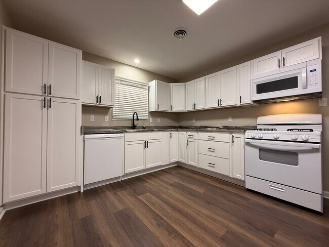 Foto del edificio - 2104 Clay St