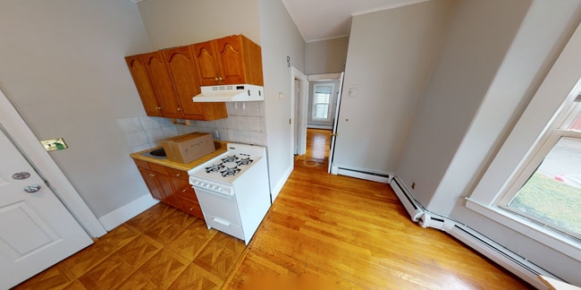 Building Photo - 20 Hingham St