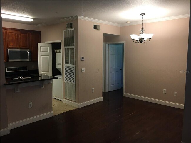 Building Photo - 2572 Robert Trent Jones Dr